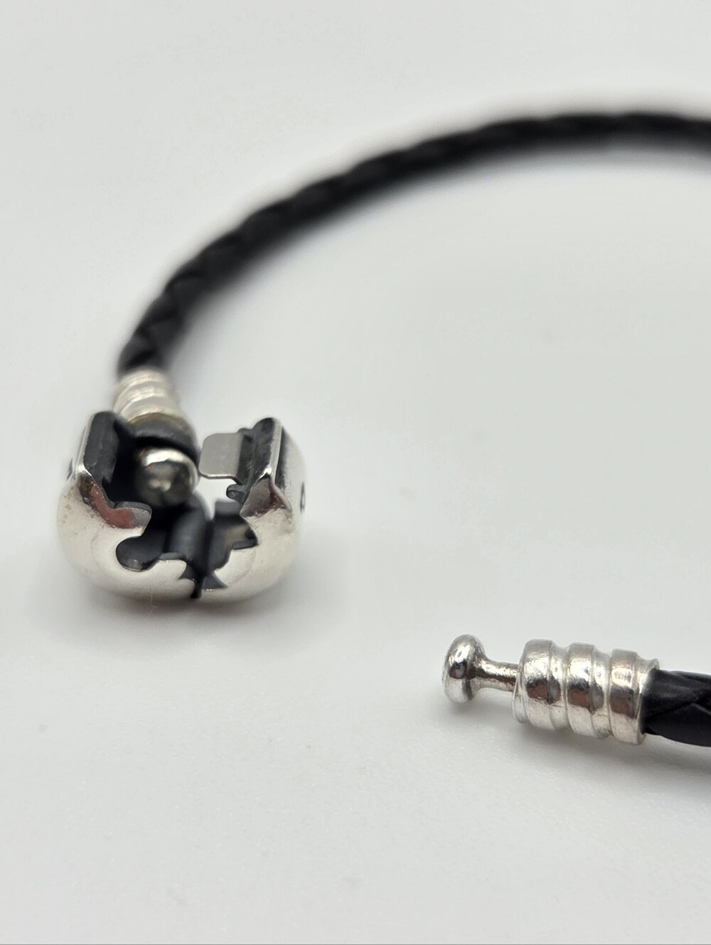 Pandora Moments Black Braided Leather Bracelet with Sterling Silver Size 7.5 - Picture 3 of 6